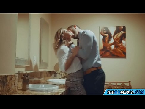 ❤️ When a busty blonde seduces you in a public toilet Sex at en-gb.dreamypassionjourney.ru ️